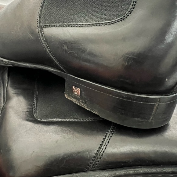 Made in Italy. Ankle leather boots. Perfect condition. LOUIS VUITTON PARIS - Picture 5 of 8